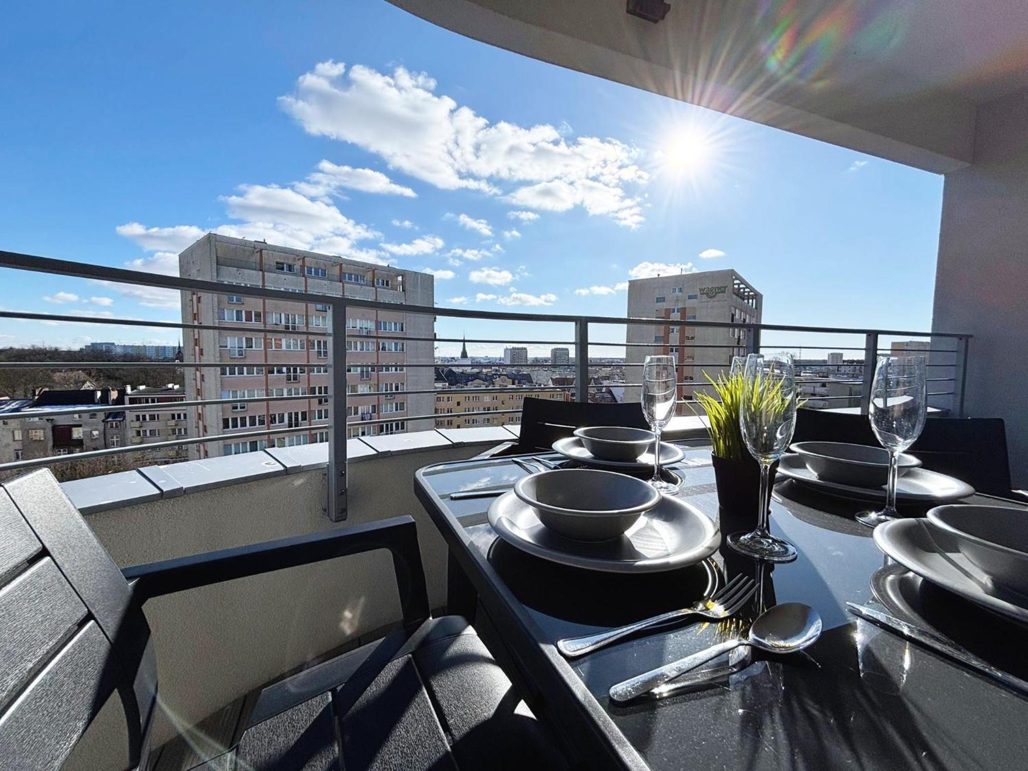 Sun Towers - Apartamenty Bryza - Apartamenty Z Parkingiem Swinoujscie Exterior foto